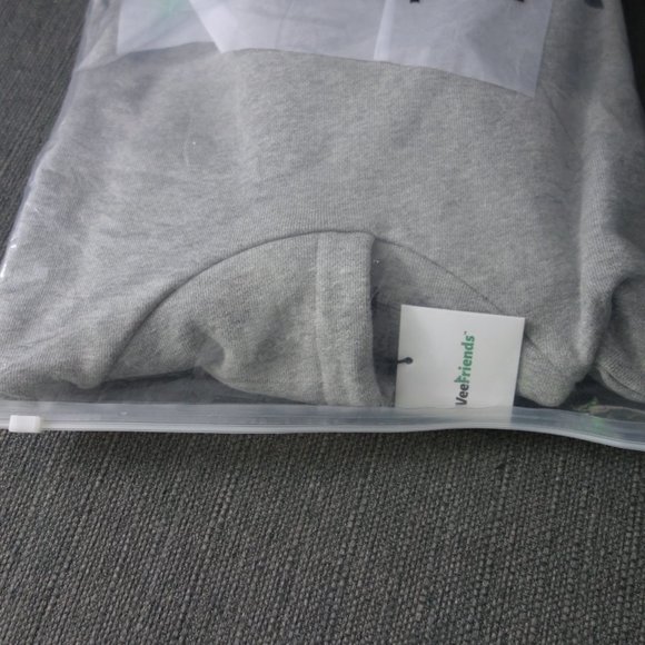 VeeFriends Classic Ash Grey Track Suit Size S - Picture 3 of 15